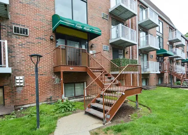 Property at 1186 Worcester Rd #1221, Framingham, MA, 01702, 1 bed, 1 bath, [object Object]