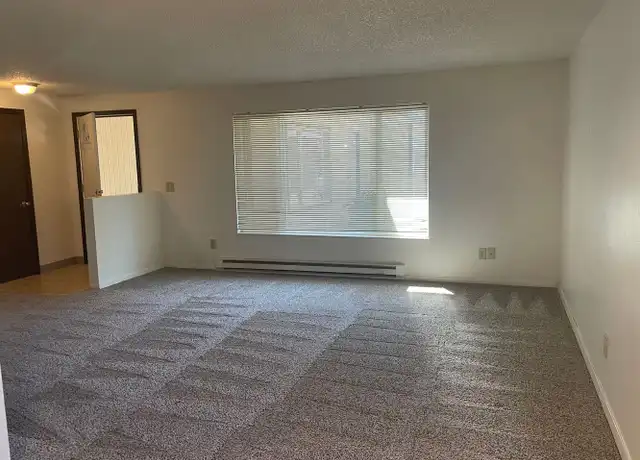Property at 1120 18th St SE Unit 1140, Salem, OR, 97302, 2 beds, 1 bath, [object Object]