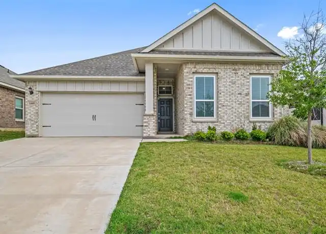 Property at 1449 Eagle Nest Dr, Azle, TX, 76020, 4 beds, 2 baths, [object Object]
