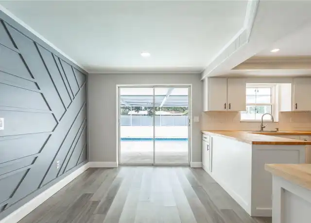Property at 2021 Valley Dr, Dunedin, FL, 34698, 3 beds, 2 baths, [object Object]