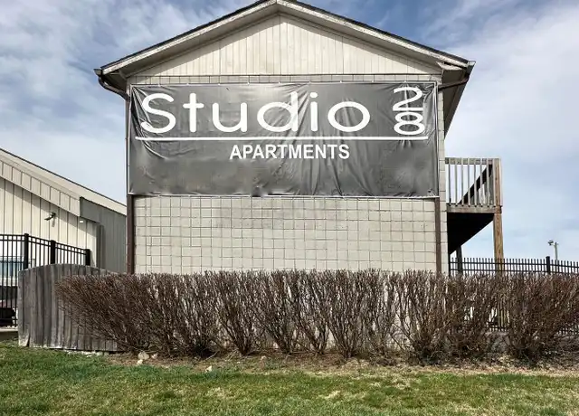Property at 27 E Washington St Unit 25, Winchester, KY, 40391, 1 bed, 1 bath, [object Object]