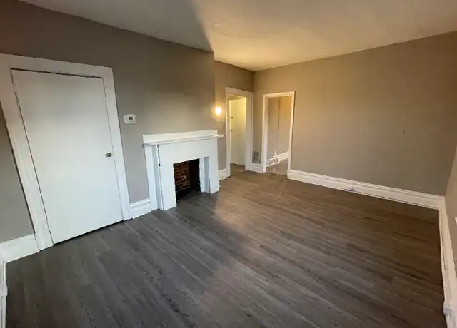 Property at 552 Hill St Unit 2, Sewickley, PA, 15143, 1 bed, 1 bath, [object Object]