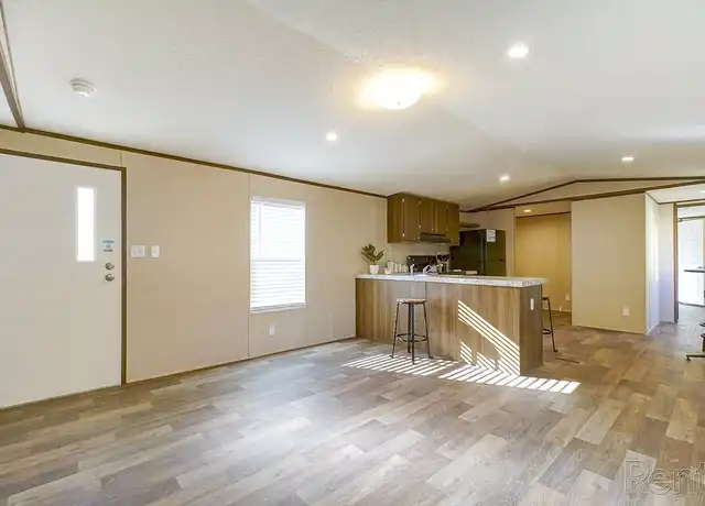 Property at Texarkana - 117 Parkway Dr, Texarkana, TX, 75501, 1-4 bed, 1-2 bath, [object Object]