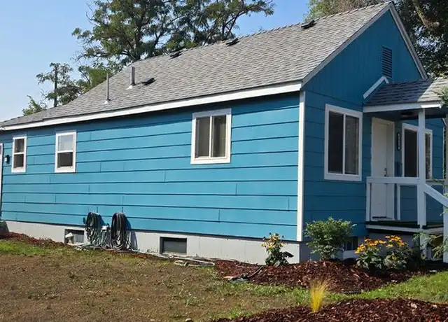 Property at 1828 E Rockwell Ave, Spokane, WA, 99207, 3 beds, 1 bath, [object Object]