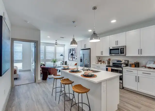 Property at Bent Tree Lofts - 17501 Dallas Pkwy, Dallas, TX, 75287, 0 beds, 1 bath, [object Object]