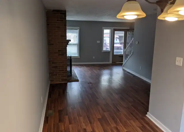 Property at 440 Edinburgh Rd #440, Dublin, OH, 43017, 2 beds, 1.5 baths, [object Object]