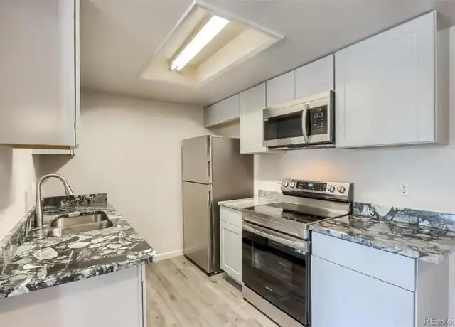 Property at 871 S Uravan Ct Unit A, Aurora, CO, 80017, 2 beds, 1 bath, [object Object]