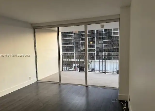 Property at 1901 Brickell Ave Unit B707, Miami, FL, 33129, 1 bed, 1.5 baths, [object Object]