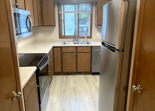 Property at 210 Swanton Rd Unit 214, Madison, WI, 53714, 2 beds, 1.5 baths, [object Object]