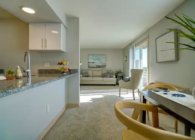 Property at Cherry Tree Crossing - 4725 Hayes Rd, Madison, WI, 53704, 0-1 beds, 1 bath, [object Object]