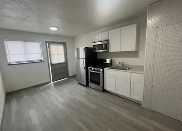Property at 1431 Girard Blvd NE #37, Albuquerque, NM, 87106, 1 bed, 1 bath, [object Object]