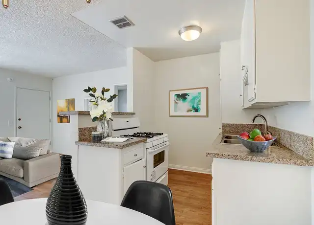 Property at De Soto Valley Apartments - 7242 De Soto Ave, Canoga Park, CA, 91303, 1 bed, 1 bath, [object Object]