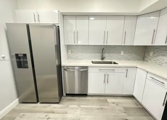 Property at 901 Hillcrest Dr #405, Hollywood, FL, 33021, 2 beds, 2 baths, [object Object]