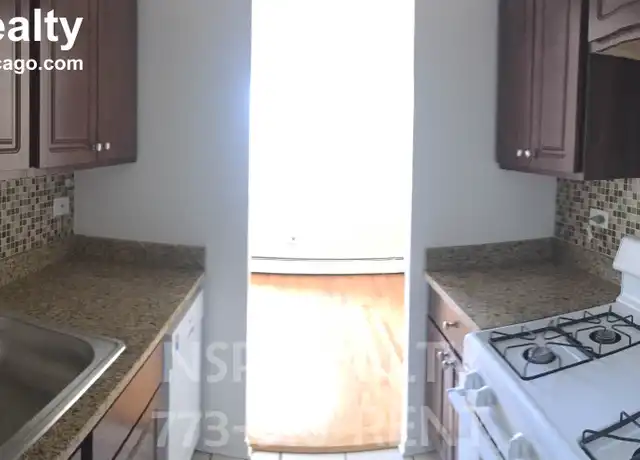Property at 5820 N Sheridan Rd Unit 203, Chicago, IL, 60660, 2 beds, 2 baths, [object Object]