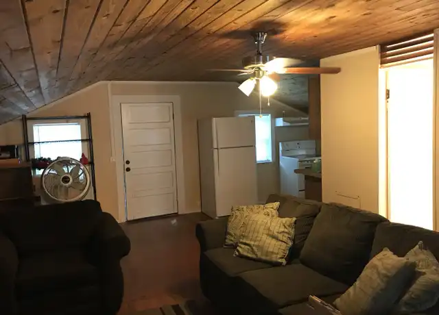 Property at 316 Gentilly Rd Unit B, Statesboro, GA, 30458, 1 bed, 1 bath, [object Object]