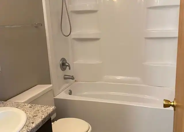 Property at 890 Gettysburg Dr #2, Bourbonnais, IL, 60914, 1 bed, 1 bath, [object Object]