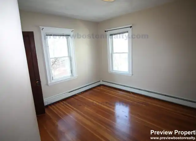 Property at 151 Tremont St Unit 2, Newton, MA, 02458, 3 beds, 1 bath, [object Object]