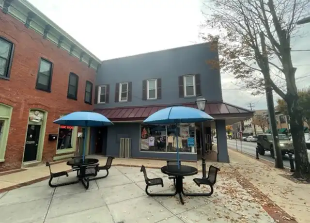 Property at 3 S Market St Unit 201, Elizabethtown, PA, 17022, 1 bed, 1 bath, [object Object]