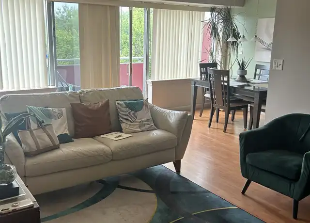 Property at 1310 Berlin Tpke #607, Wethersfield, CT, 06109, 2 beds, 1 bath, [object Object]
