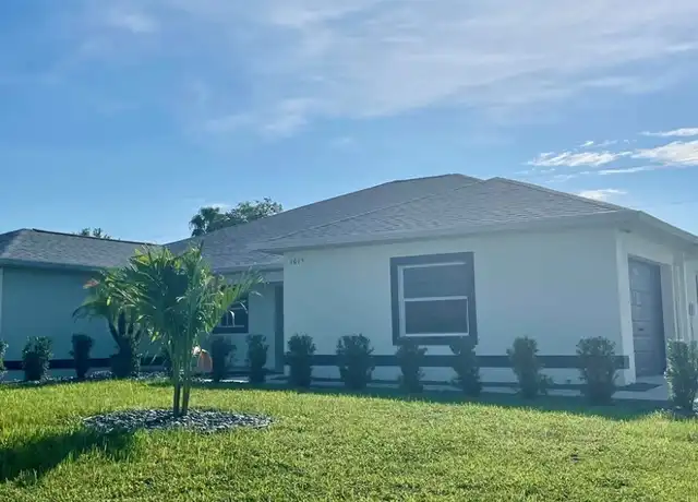 Property at 1015 Andalusia Blvd, Cape Coral, FL, 33909, 3 beds, 2 baths, [object Object]