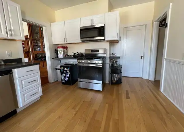 Property at 183 Fellsway W, Medford, MA, 02155, 3 beds, 1 bath, [object Object]