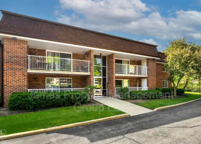 Property at 1102 Westover Ln Unit 2D 1, Schaumburg, IL, 60193, 1 bed, 1 bath, [object Object]