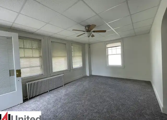 Property at 1718 Morningside Ave Unit 1714 (Front), Sioux City, IA, 51106, 1 bed, 1 bath, [object Object]