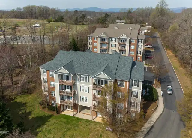 Property at 675 Woodbrook Dr, Charlottesville, VA, 22901, 2 beds, 2 baths, [object Object]