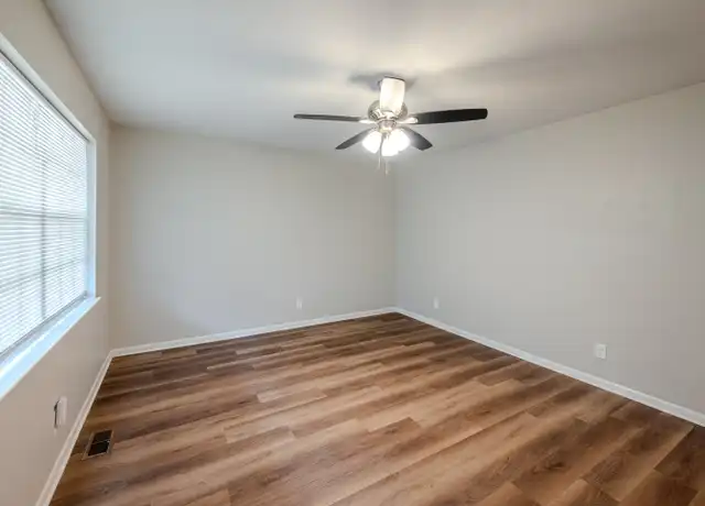 Property at 6205 Chippewa Dr, North Little Rock, AR, 72116, 3 beds, 2 baths, [object Object]