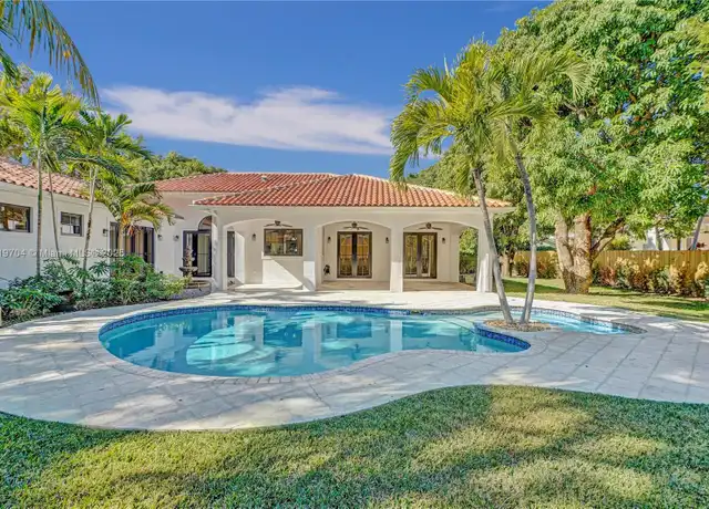 Property at 7935 SW 168th St, Palmetto Bay, FL, 33157, 4 beds, 3 baths, [object Object]