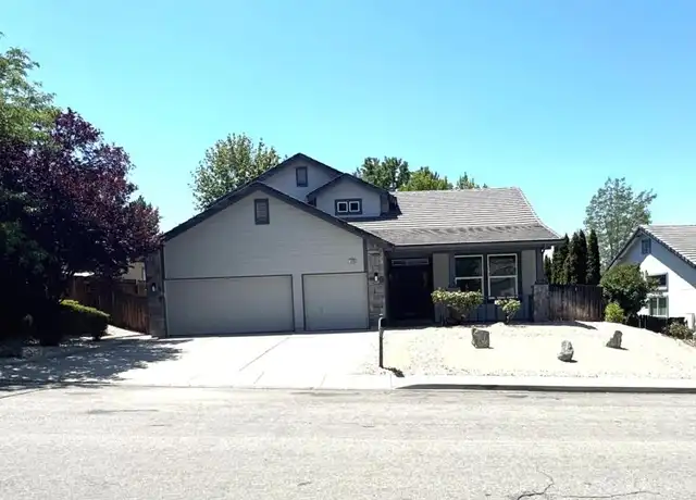 Property at 1665 Southview Dr, Sparks, NV, 89436, 4 beds, 3 baths, [object Object]
