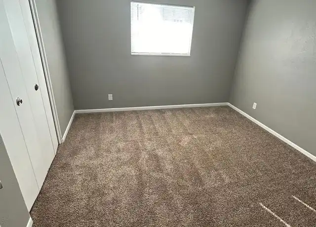 Property at 1006 Forest Ct Unit B09 1044 14, Kansas City, KS, 66103, 2 beds, 1 bath, [object Object]