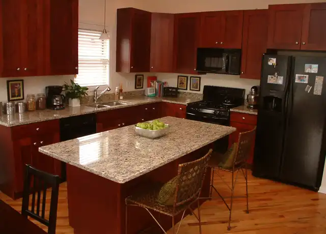Property at 1528 W Greenleaf Ave Unit 1W, Chicago, IL, 60626, 4 beds, 3 baths, [object Object]