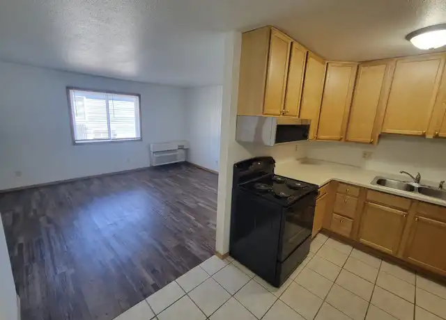 Property at 1701 La Crescent St Unit 133, La Crosse, WI, 54603, 2 beds, 1 bath, [object Object]