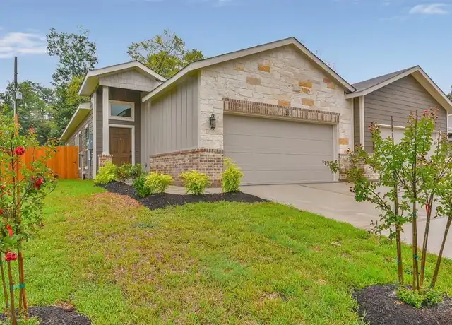 Property at 122 Wickersham Unit A, Conroe, TX, 77304, 3 beds, 2 baths, [object Object]