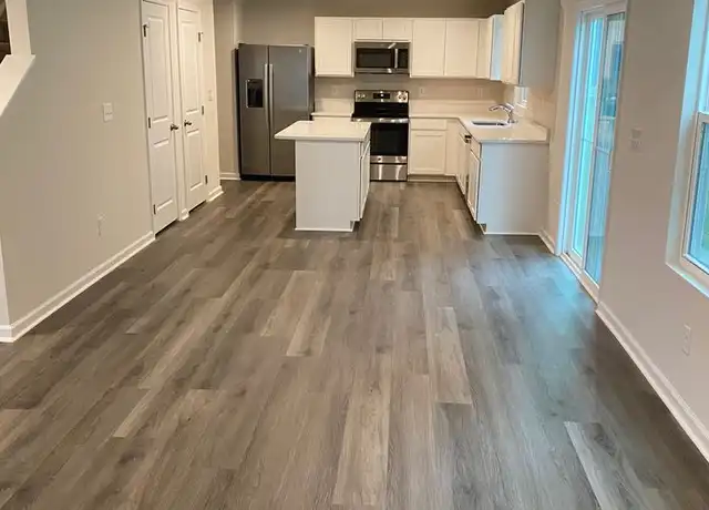 Property at 5128 Rustling Pines Ct, Charlotte, NC, 28215, 1 bed, 1 bath, [object Object]