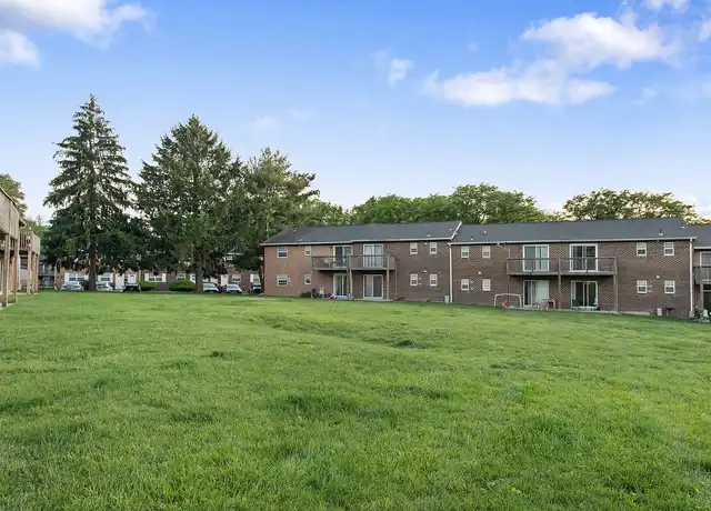 Property at Fox Pointe - 220 Dobbs Dr, Hi-Nella, NJ, 08083, 1-2 bed, 1-1.5 bath, [object Object]