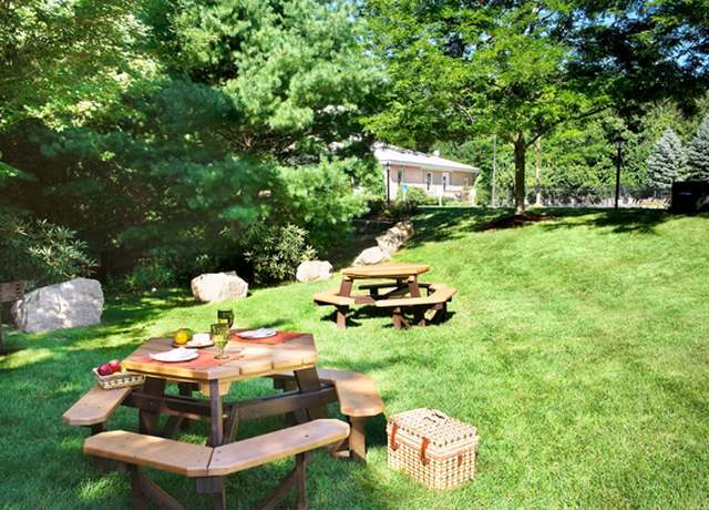 Photo of 33 Waterfall Dr Unit K, Canton, MA 02021