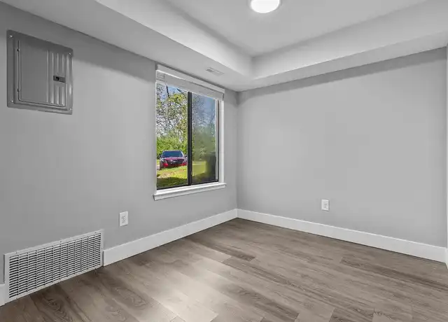 Property at Northville Woods Apartments - 18800 Innsbrook Dr, Northville, MI, 48168, 1-3 bed, 1-2 bath, [object Object]
