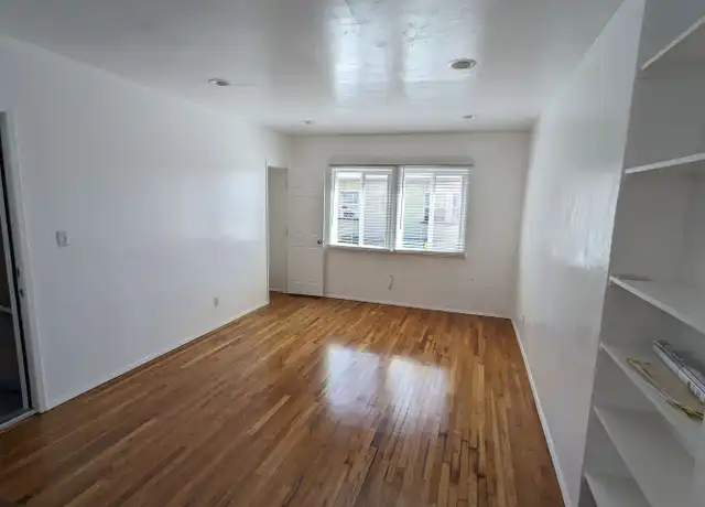 Property at 4422 Boundary St Unit 4422, San Diego, CA, 92116, 1 bed, 1 bath, [object Object]