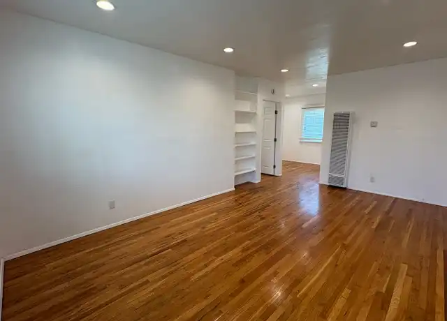 Property at 4422 Boundary St Unit 4422, San Diego, CA, 92116, 1 bed, 1 bath, [object Object]