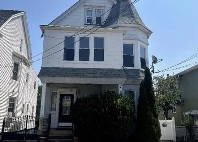 Property at 222 Devon St Unit 2, Kearny, NJ, 07032, 3 beds, 1 bath, [object Object]