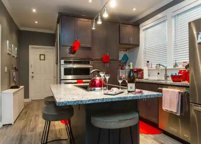 Property at 3406 W Dickens Ave, Chicago, IL, 60647, 2 beds, 1 bath, [object Object]