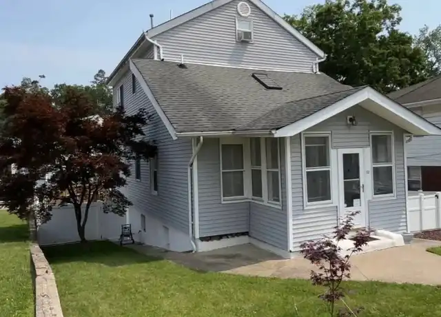Property at 22 John Ryle Ave Unit 1, Haledon, NJ, 07508, 2 beds, 1 bath, [object Object]