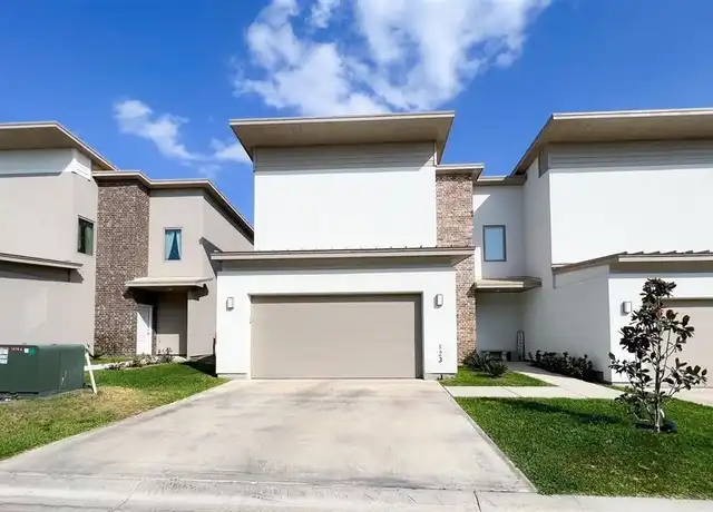 Property at 10902 International Blvd #123, Laredo, TX, 78045, 3 beds, 2.5 baths, [object Object]