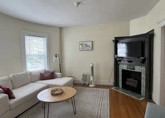 Property at 98 Westbourne Ter Unit 1, Brookline, MA, 02446, 3 beds, 1 bath, [object Object]