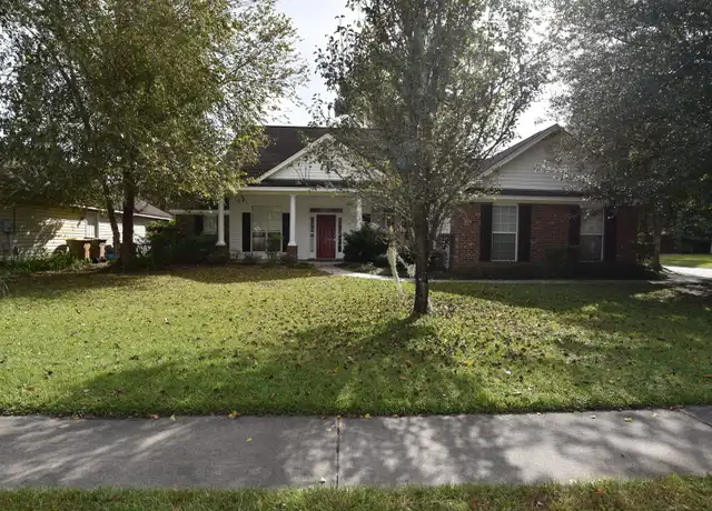 Property at 568 Laurel Hill Cir, Richmond Hill, GA, 31324, 4 beds, 2 baths, [object Object]