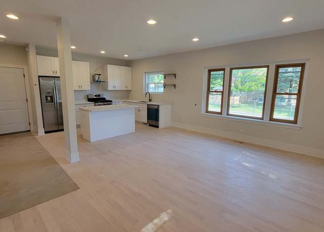 Photo of 4000 Forest Ave Unit 1, Brookfield, IL 60513