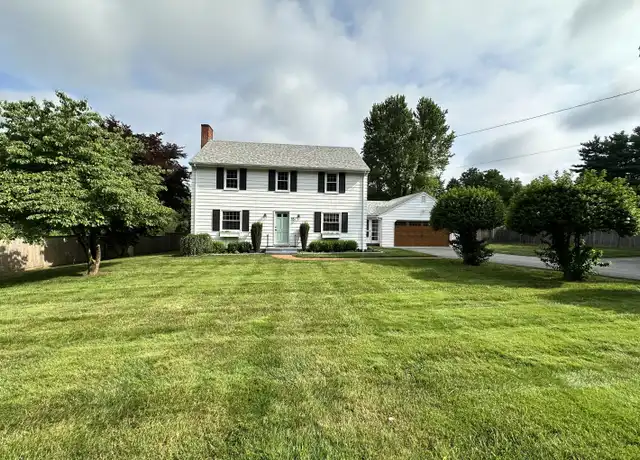 Property at 85 Neipsic Rd, Glastonbury, CT, 06033, 3 beds, 2.5 baths, [object Object]