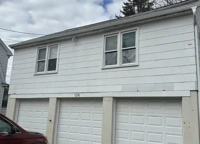 Property at 126 Chestnut St, Branford, CT, 06405, 1 bed, 1 bath, [object Object]